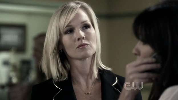 Charmed-Online_dot_nl-90210-S01E06-0431.jpg Charmed-Online_dot_nl-90210-S01E06-0431.jpg