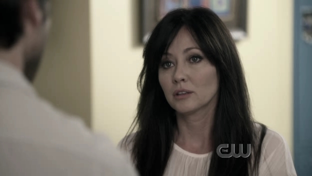 Charmed-Online_dot_nl-90210-S01E06-0448.jpg Charmed-Online_dot_nl-90210-S01E06-0448.jpg
