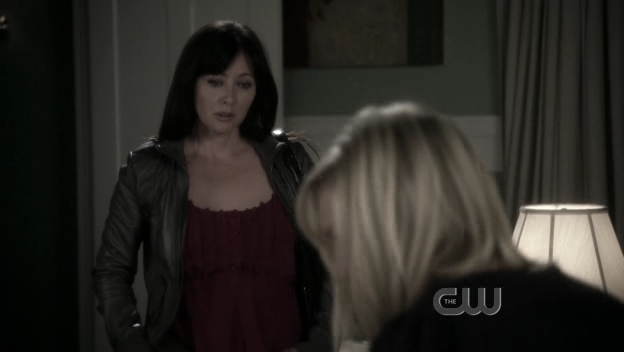 Charmed-Online_dot_nl-90210-S01E06-1294.jpg Charmed-Online_dot_nl-90210-S01E06-1294.jpg