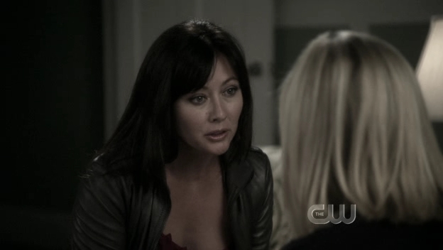 Charmed-Online_dot_nl-90210-S01E06-1315.jpg Charmed-Online_dot_nl-90210-S01E06-1315.jpg