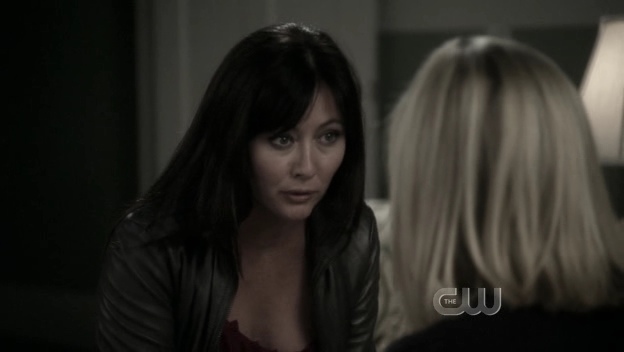 Charmed-Online_dot_nl-90210-S01E06-1319.jpg Charmed-Online_dot_nl-90210-S01E06-1319.jpg