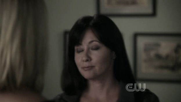 Charmed-Online_dot_nl-90210-S01E06-1373.jpg Charmed-Online_dot_nl-90210-S01E06-1373.jpg
