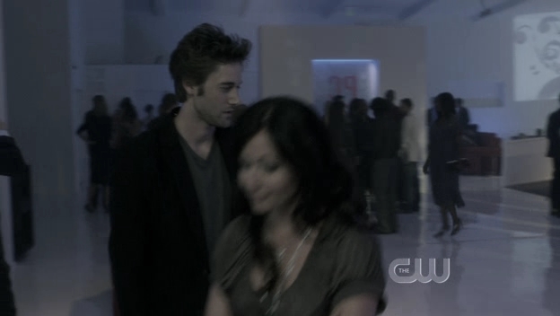 Charmed-Online_dot_nl-90210-S01E06-1737.jpg