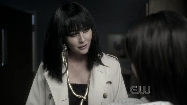 Charmed-Online_dot_nl-90210-S01E24-1327.jpg