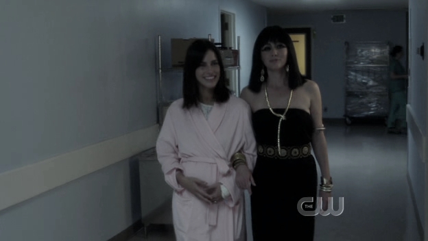 Charmed-Online_dot_nl-90210-S01E24-1373.jpg Charmed-Online_dot_nl-90210-S01E24-1373.jpg