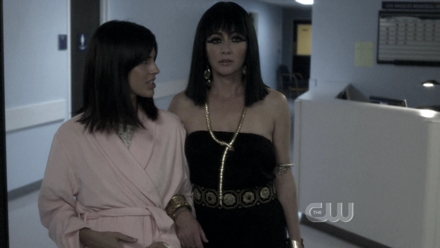 Charmed-Online_dot_nl-90210-S01E24-1383.jpg Charmed-Online_dot_nl-90210-S01E24-1383.jpg