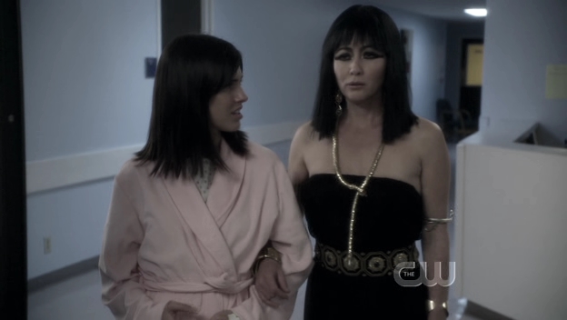 Charmed-Online_dot_nl-90210-S01E24-1404.jpg Charmed-Online_dot_nl-90210-S01E24-1404.jpg