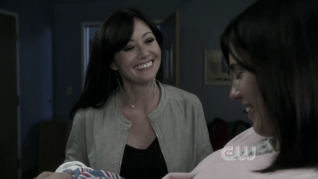 Charmed-Online_dot_nl-90210-S01E24-2093.jpg