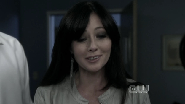 Charmed-Online_dot_nl-90210-S01E24-2144.jpg