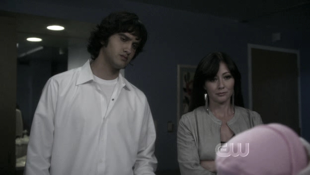 Charmed-Online_dot_nl-90210-S01E24-2293.jpg