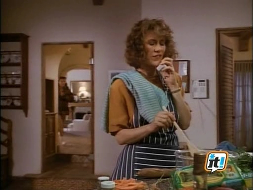 charmed-online_dot_nl-BeverlyHills90210-1x02-0930.jpg