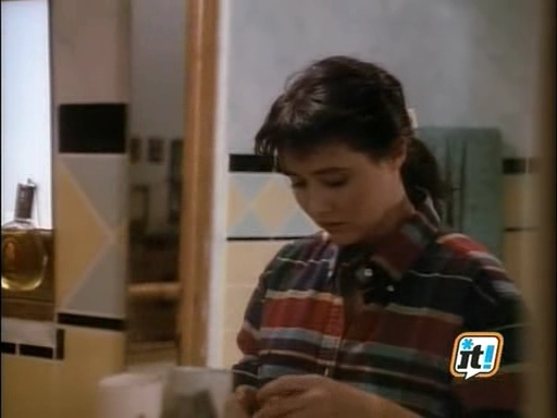 charmed-online_dot_nl-BeverlyHills90210-1x02-1366.jpg