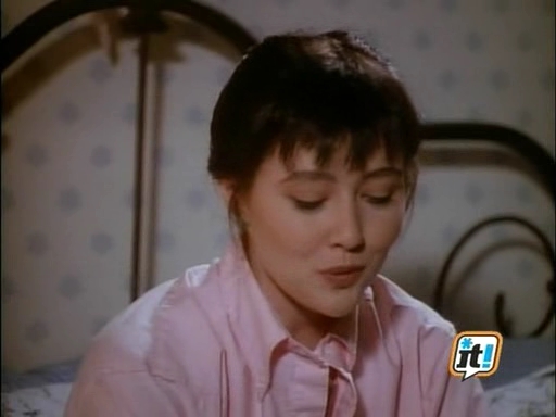 charmed-online_dot_nl-BeverlyHills90210-1x02-2167.jpg