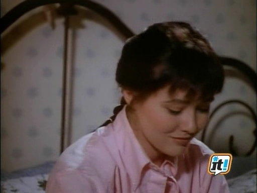 charmed-online_dot_nl-BeverlyHills90210-1x02-2174.jpg