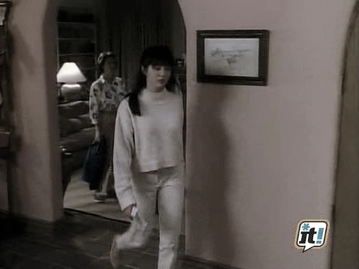 charmed-online_dot_nl-BeverlyHills91210_2x01-1390.jpg