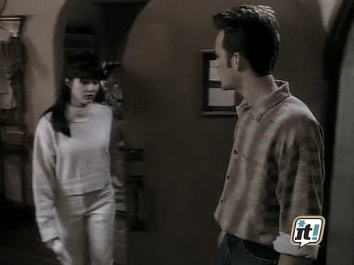 charmed-online_dot_nl-BeverlyHills91210_2x01-1393.jpg