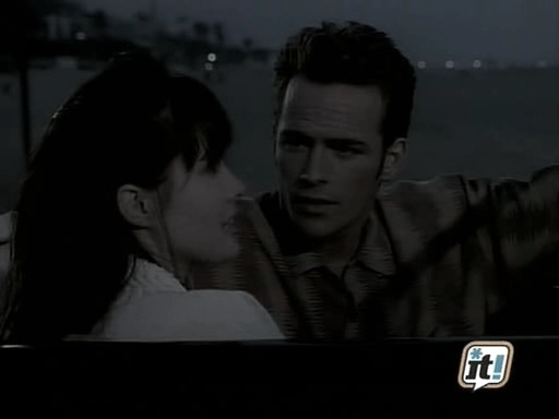 charmed-online_dot_nl-BeverlyHills91210_2x01-1655.jpg