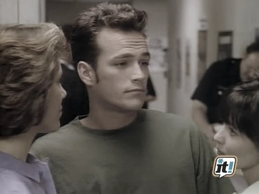 charmed-online_dot_nl-BeverlyHills91210_2x04-2103.jpg