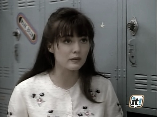 charmed-online_dot_nl-BeverlyHills91210_2x08-1257.jpg