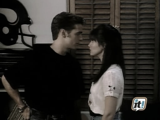 charmed-online_dot_nl-BeverlyHills91210_2x08-1383.jpg
