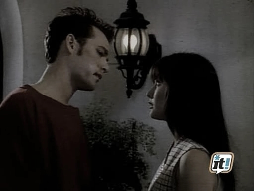 charmed-online_dot_nl-BeverlyHills91210_2x10-2386.jpg