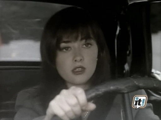 charmed-online_dot_nl-beverlyhills90210-2x11-0178.jpg