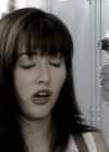 charmed-online_dot_nl-beverlyhills90210-2x11-0801.jpg