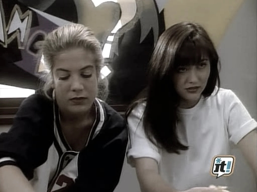 charmed-online_dot_nl-BeverlyHills90210-2x13-0308.jpg
