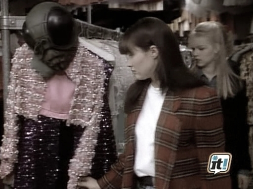 charmed-online_dot_nl-BeverlyHills90210-2x13-0350.jpg
