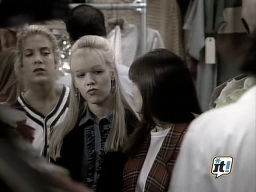 charmed-online_dot_nl-BeverlyHills90210-2x13-0369.jpg