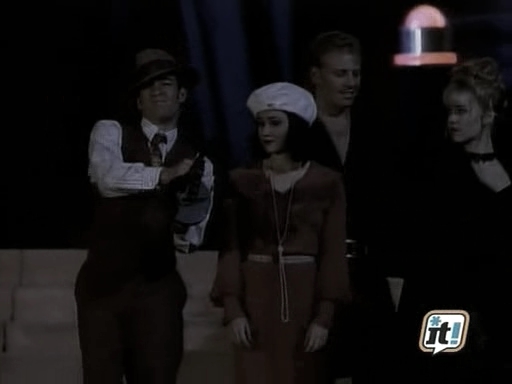 charmed-online_dot_nl-BeverlyHills90210-2x13-2475.jpg