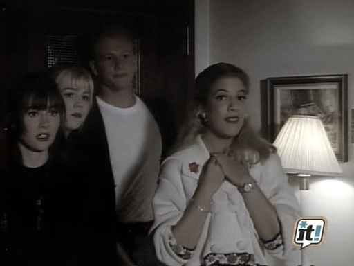 charmed-online_dot_nl-BeverlyHills90210-2x14-0537.jpg