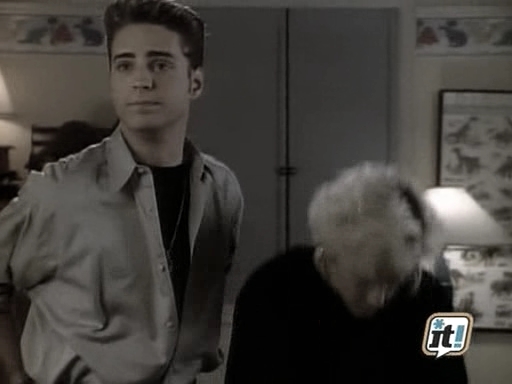 charmed-online_dot_nl-BeverlyHills90210-2x14-0879.jpg