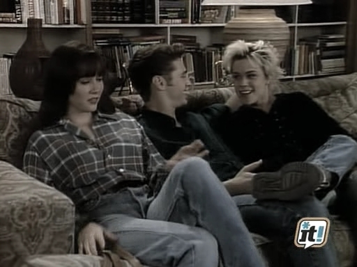 charmed-online_dot_nl-BeverlyHills90210-2x14-1544.jpg