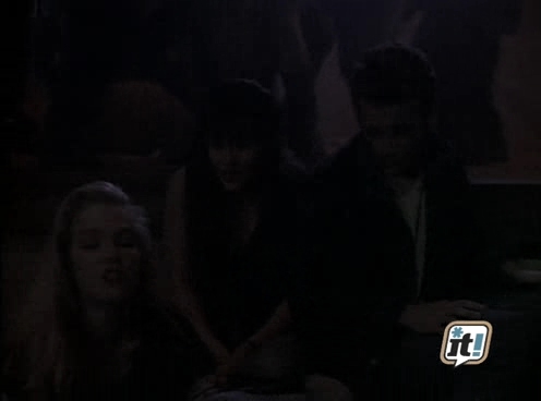 charmed-online_dot_nl-BeverlyHills90210-2x15-0903.jpg