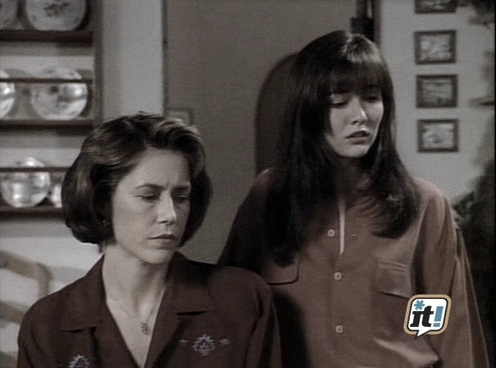 charmed-online_dot_nl-BeverlyHills90210-2x15-2294.jpg