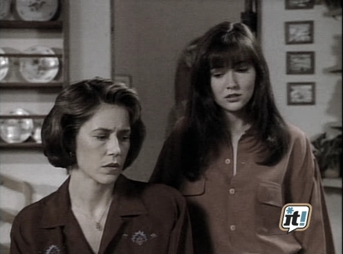 charmed-online_dot_nl-BeverlyHills90210-2x15-2295.jpg