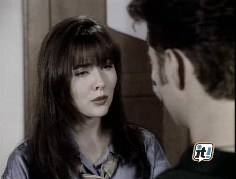 charmed-online_dot_nl-BeverlyHills90210-2x16-1367.jpg