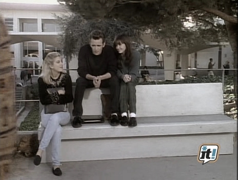 charmed-online_dot_nl-BeverlyHills90210-2x17-1453.jpg