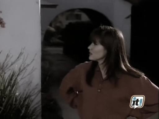 charmed-online_dot_nl-BeverlyHills90210-2x18-0483.jpg