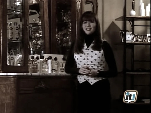 charmed-online_dot_nl-BeverlyHills90210-2x18-1681.jpg