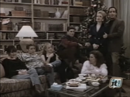 charmed-online_dot_nl-BeverlyHills90210-2x18-3365.jpg