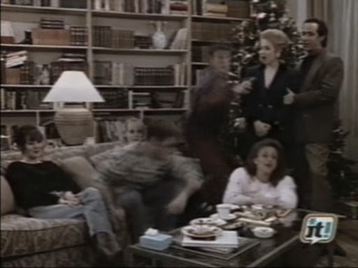 charmed-online_dot_nl-BeverlyHills90210-2x18-3368.jpg