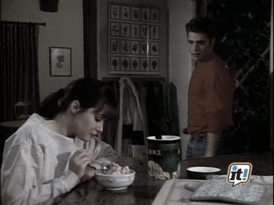 charmed-online_dot_nl-BeverlyHills90210-2x19-0765.jpg