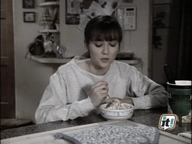 charmed-online_dot_nl-BeverlyHills90210-2x19-0793.jpg