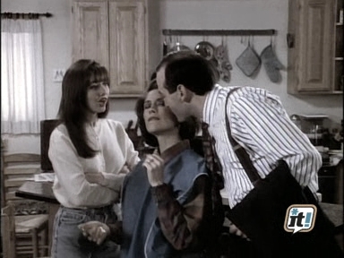 charmed-online_dot_nl-BeverlyHills90210-2x19-1415.jpg