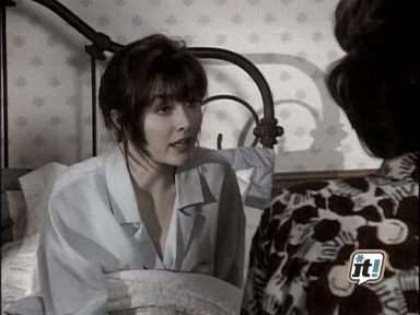 charmed-online_dot_nl-BeverlyHills90210-2x19-2026.jpg