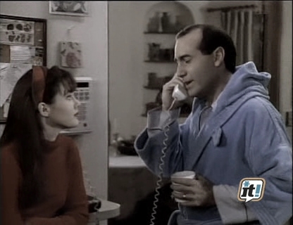 charmed-online_dot_nl-BeverlyHills90210-2x20-2259.jpg