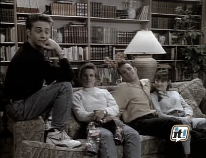 charmed-online_dot_nl-BeverlyHills90210-2x21-0126.jpg