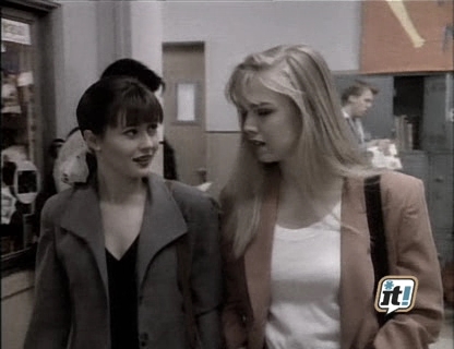 charmed-online_dot_nl-BeverlyHills90210-2x21-0201.jpg